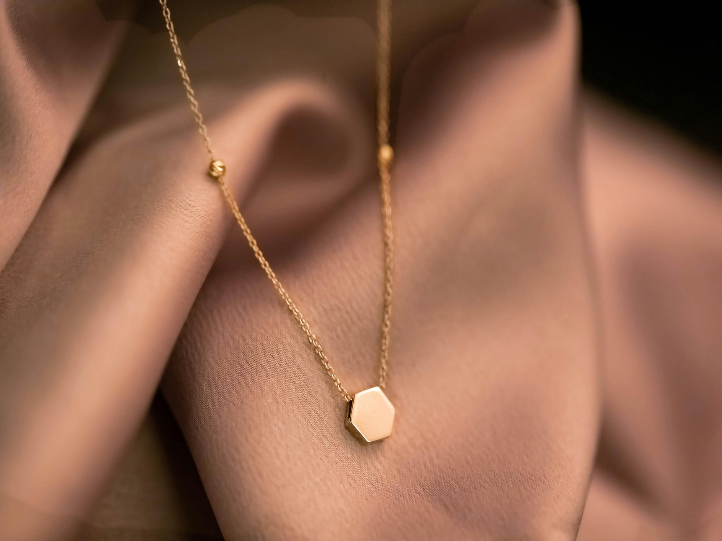 Elegant Gold Necklace